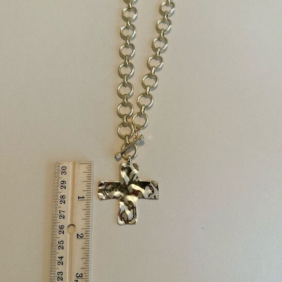 Gold Cross Pendant Necklace - Picture 4 of 4